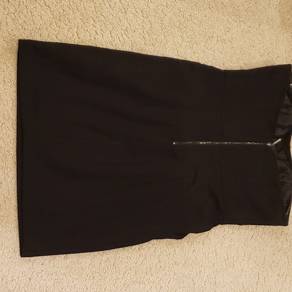 Black Forever 21 Strapless Pleated Dress. Lightly lined cups. Medium. EUC OBO - Picture 3 of 5